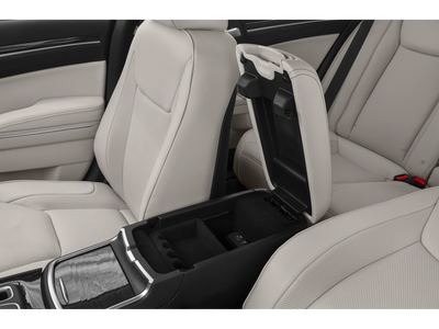 2020 Chrysler 300 Touring L