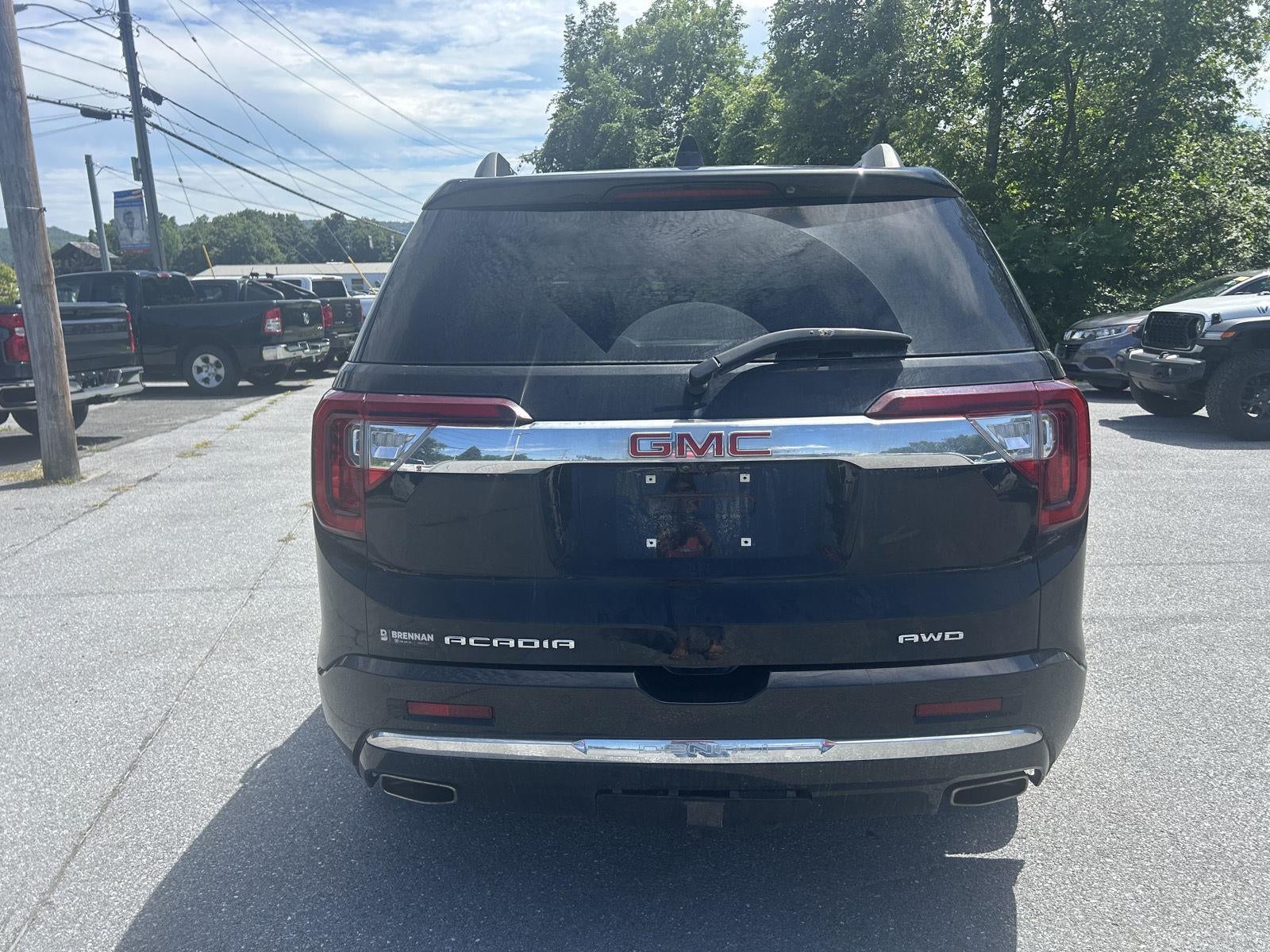 2023 GMC Acadia Denali