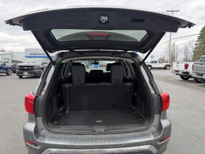 2018 Nissan Pathfinder SL