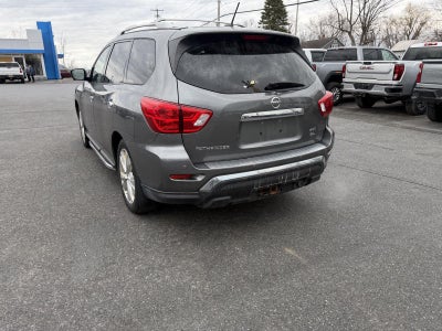 2018 Nissan Pathfinder SL