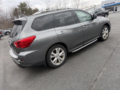 2018 Nissan Pathfinder SL