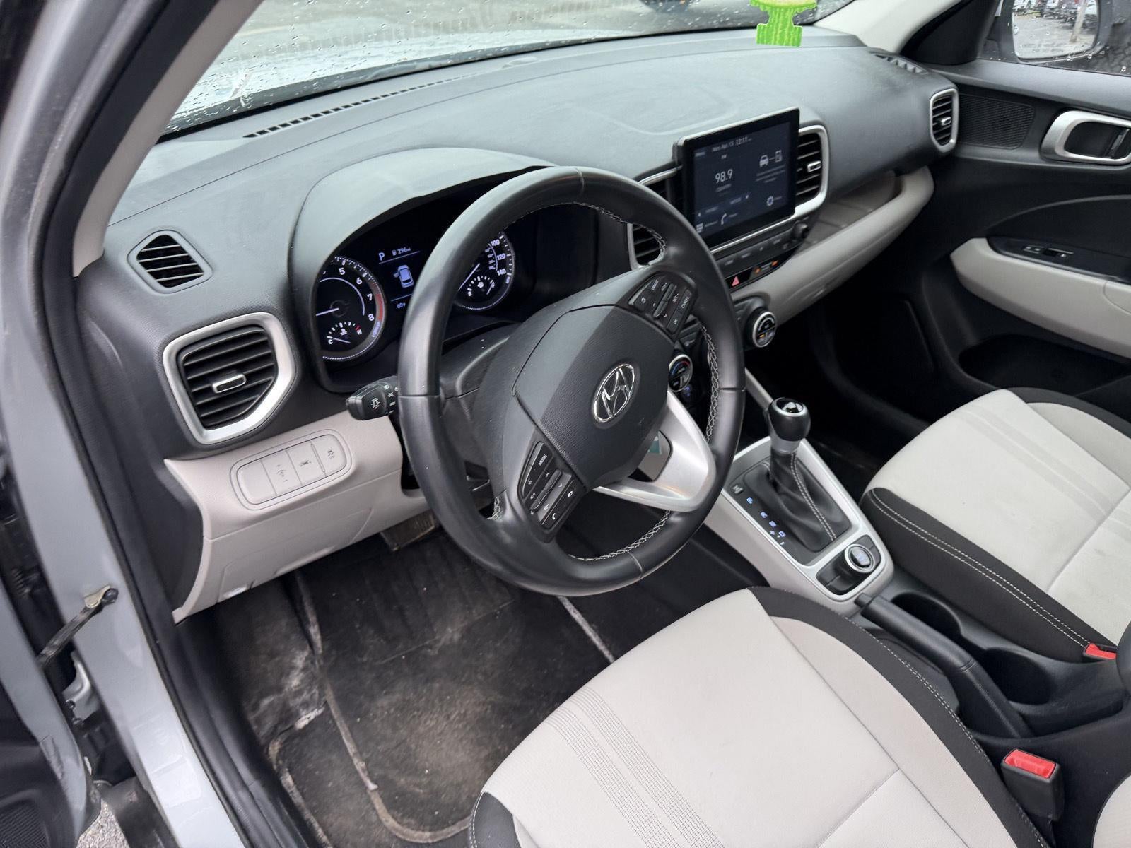 2021 Hyundai Venue SEL