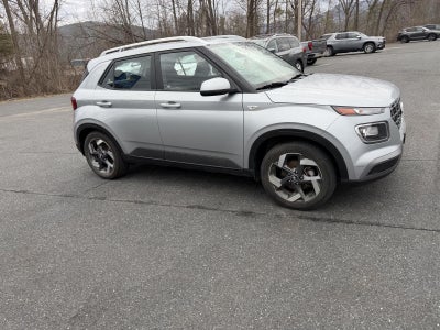 2021 Hyundai Venue SEL