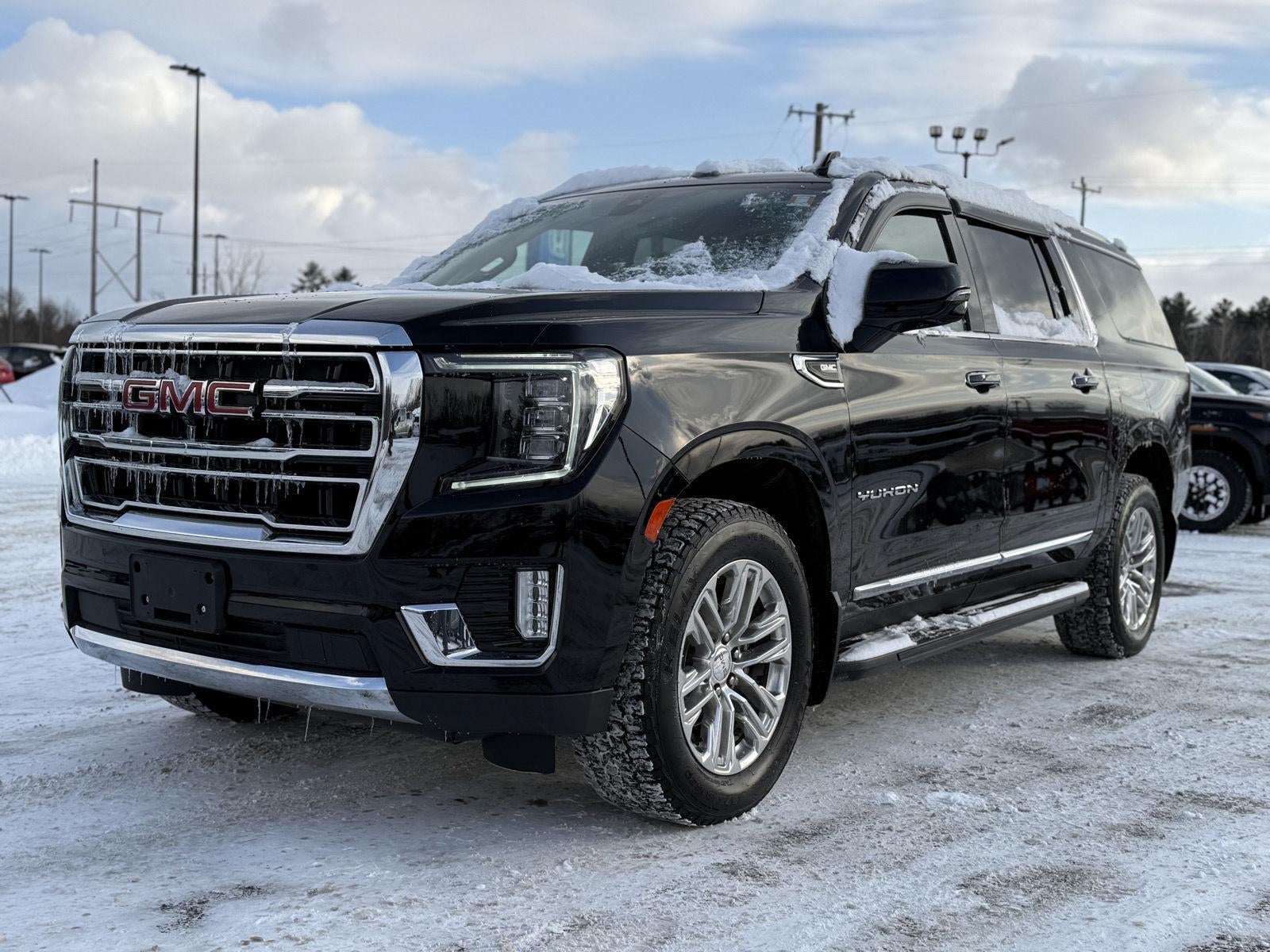 2022 GMC Yukon XL SLT
