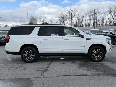 2023 GMC Yukon XL AT4