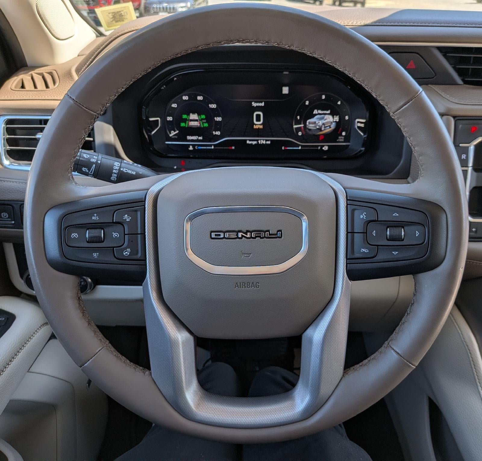 2023 GMC Yukon XL Denali