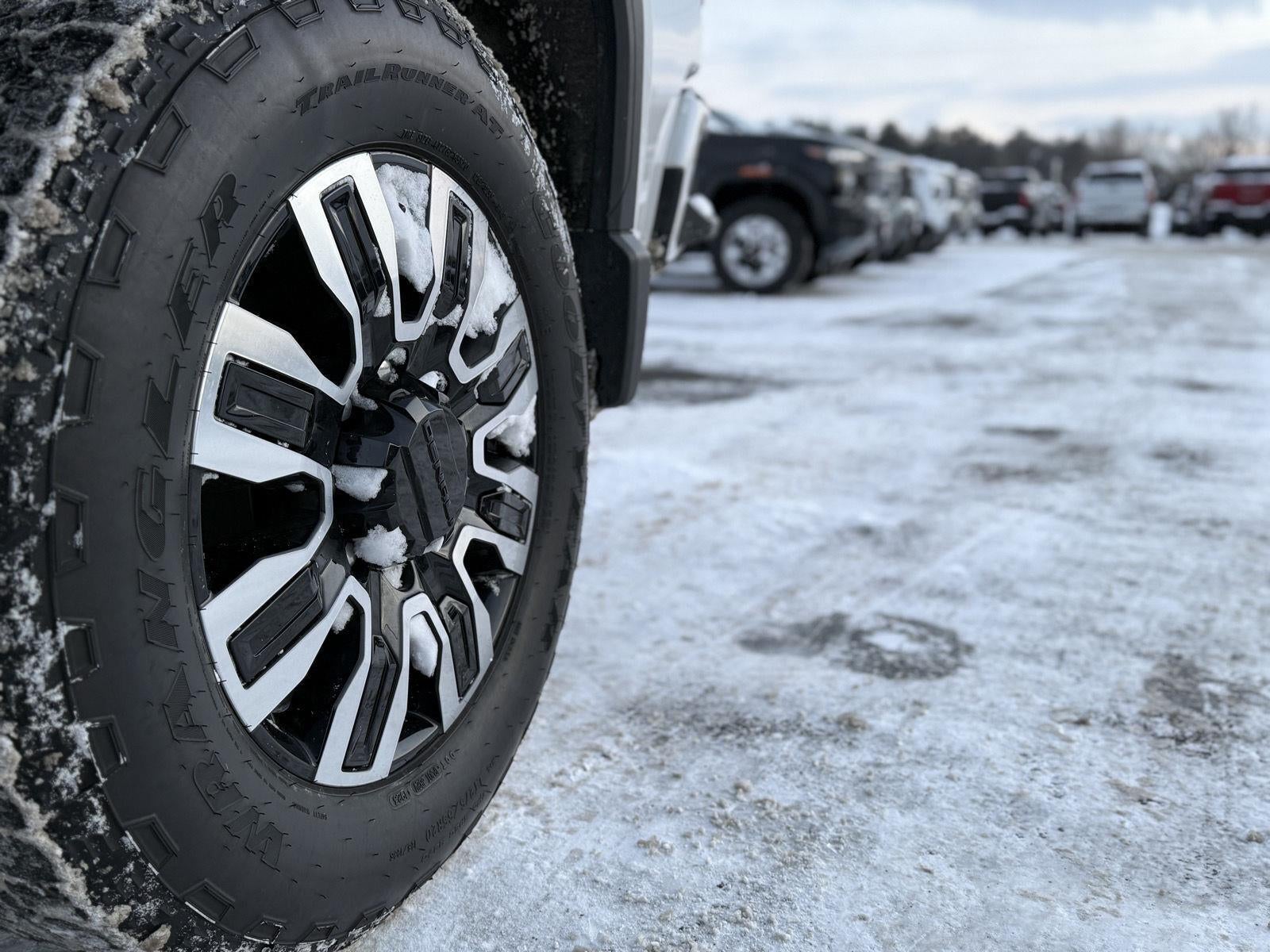 2024 GMC Sierra 3500 HD Denali Ultimate