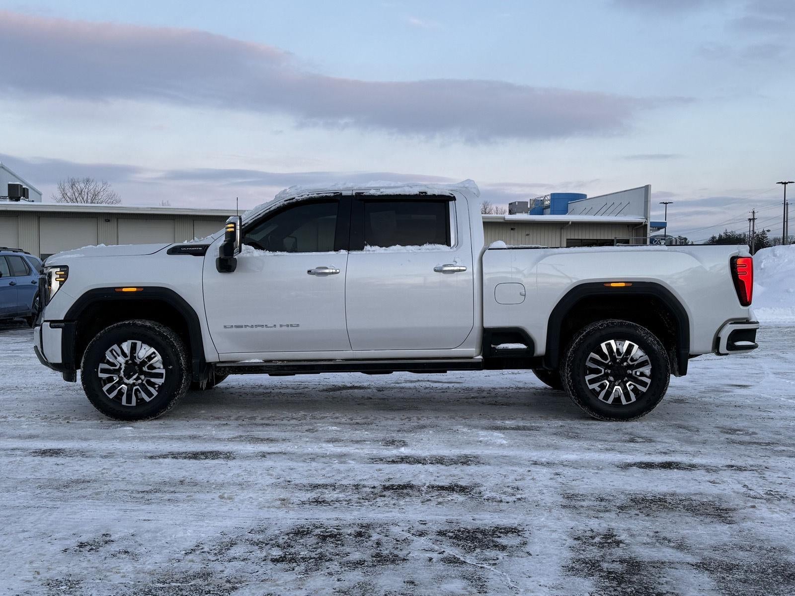 2024 GMC Sierra 3500 HD Denali Ultimate