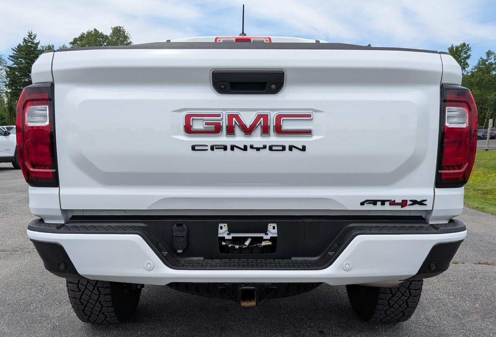 2024 GMC Canyon AT4X