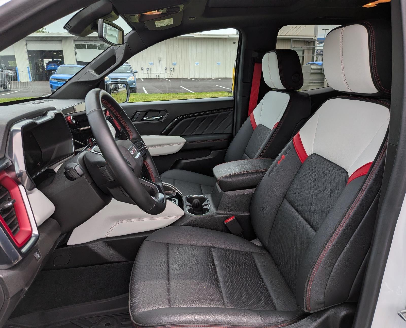 2024 GMC Canyon AT4X