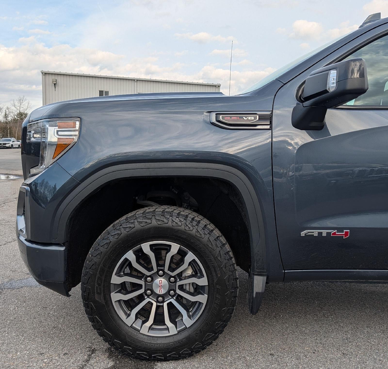 2022 GMC Sierra 1500 Limited AT4