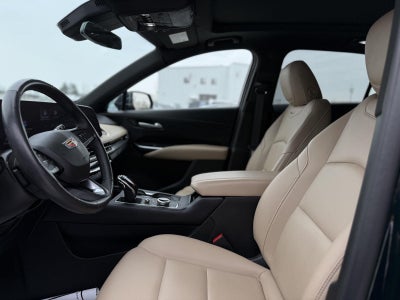 2024 Cadillac XT4 Luxury