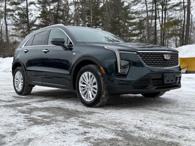 2024 Cadillac XT4 Luxury