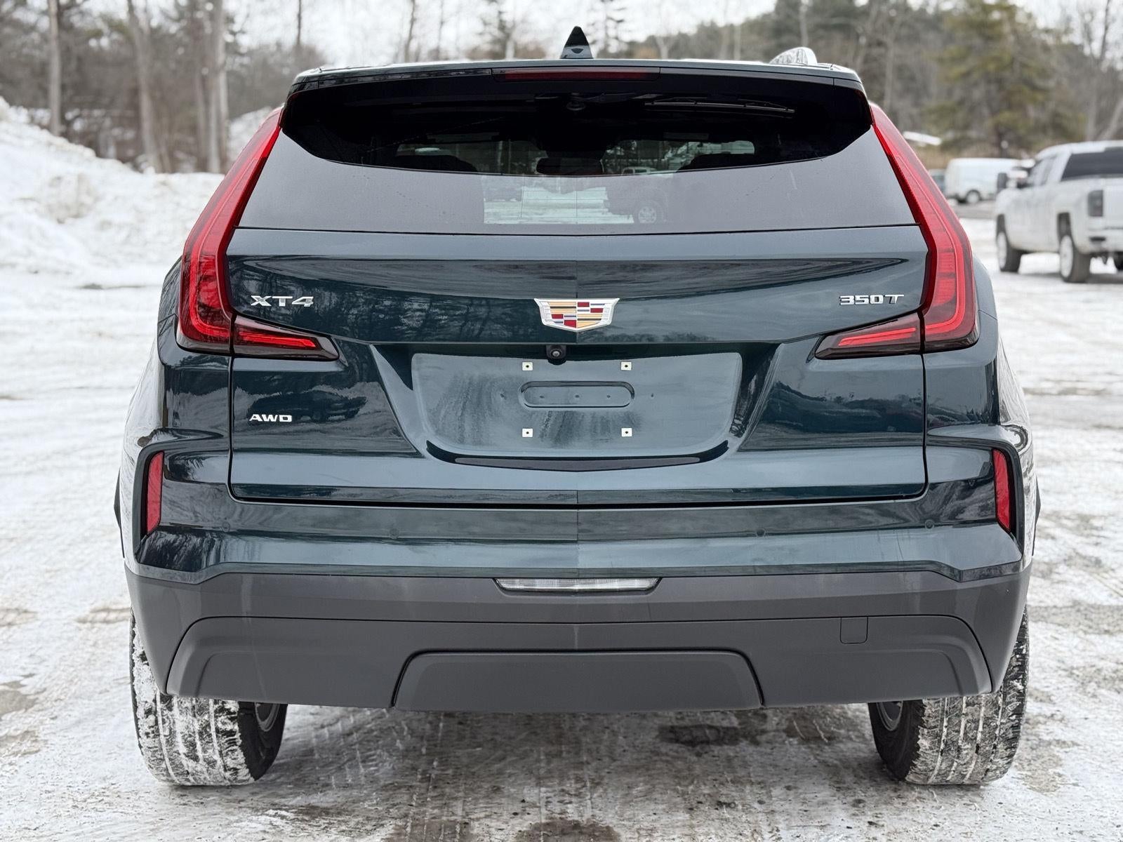 2024 Cadillac XT4 Luxury