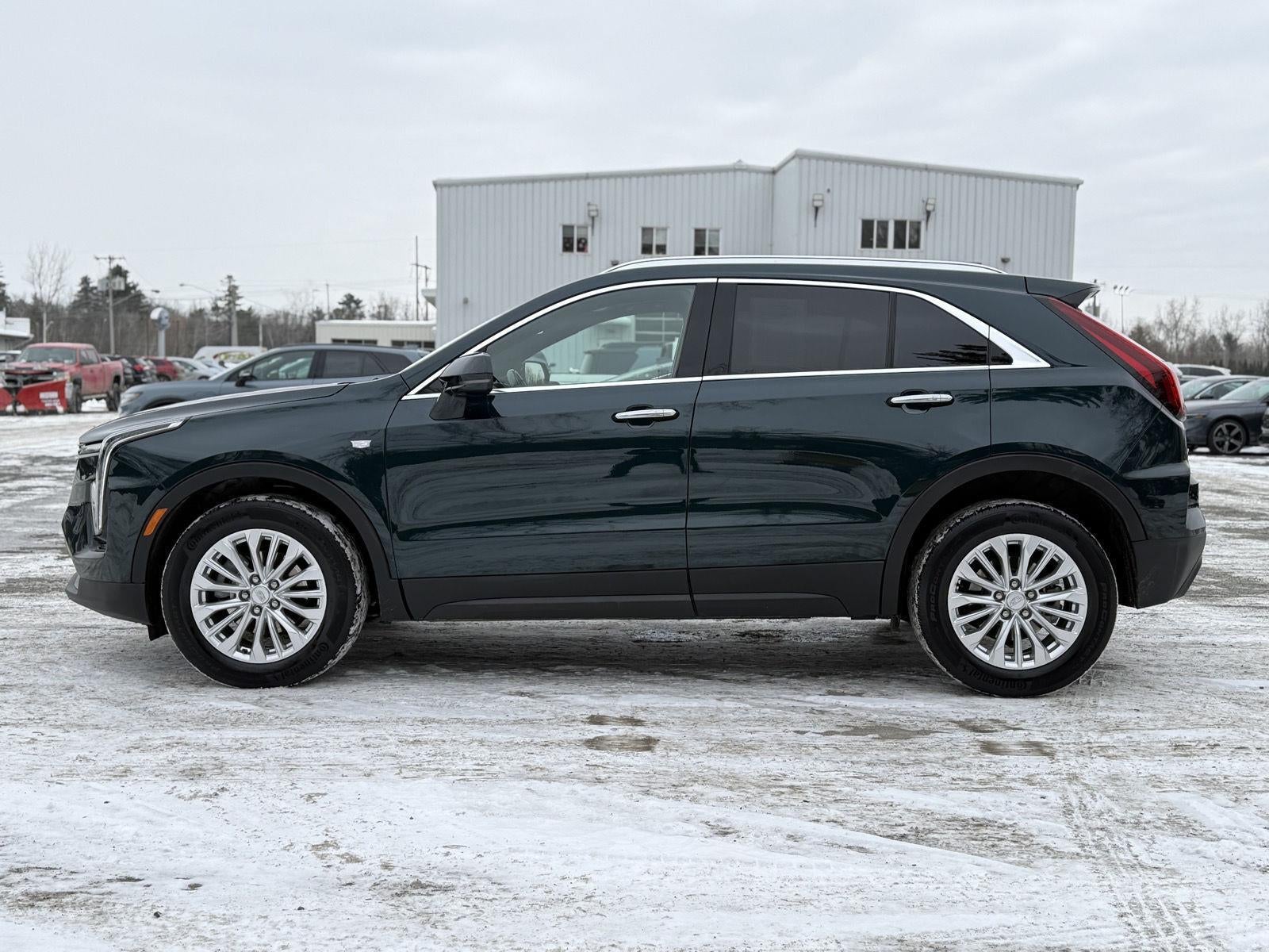 2024 Cadillac XT4 Luxury