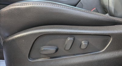 2020 Cadillac XT4 AWD Premium Luxury