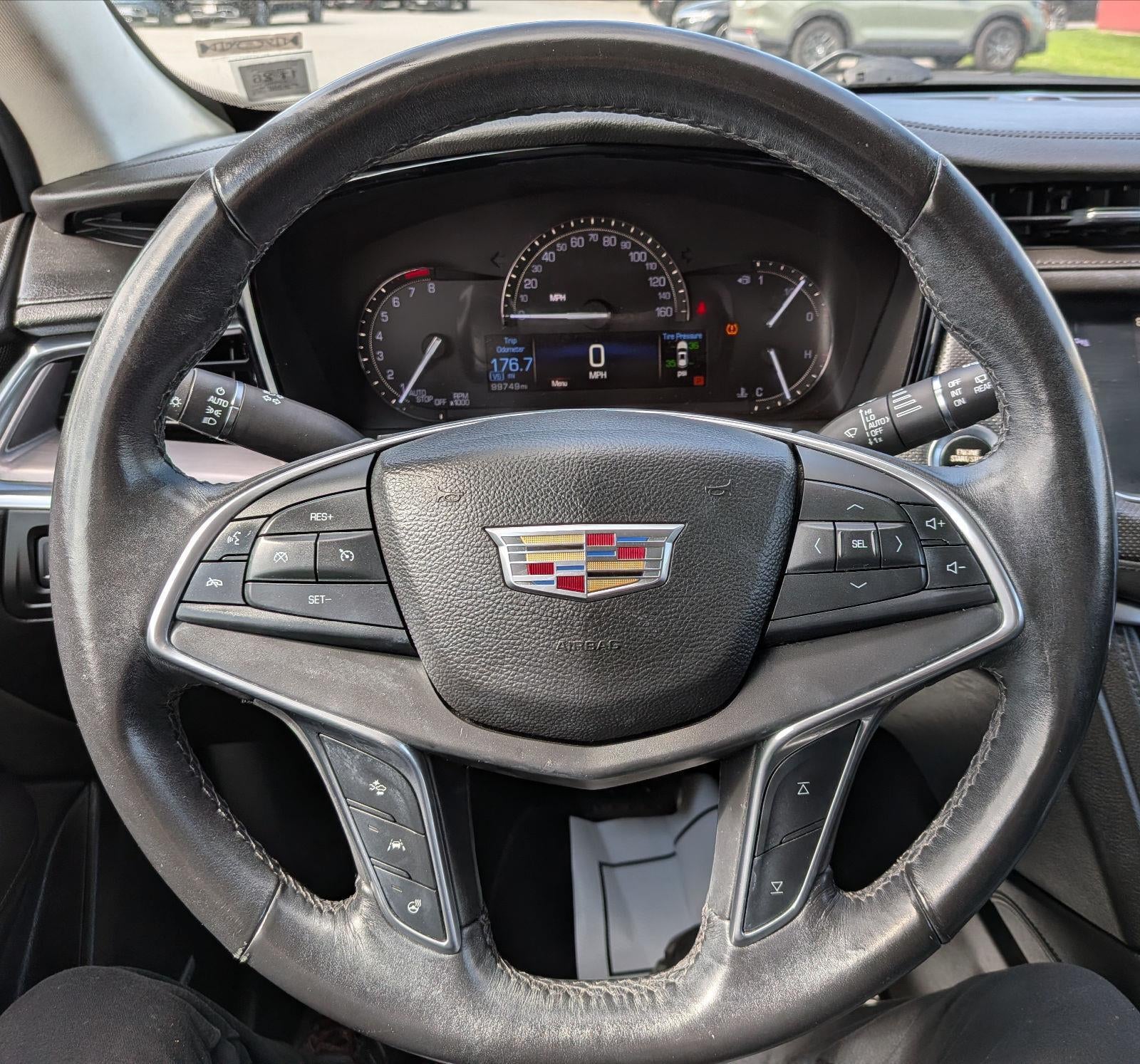 2017 Cadillac XT5 Luxury AWD