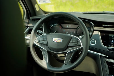 2024 Cadillac XT5 Sport