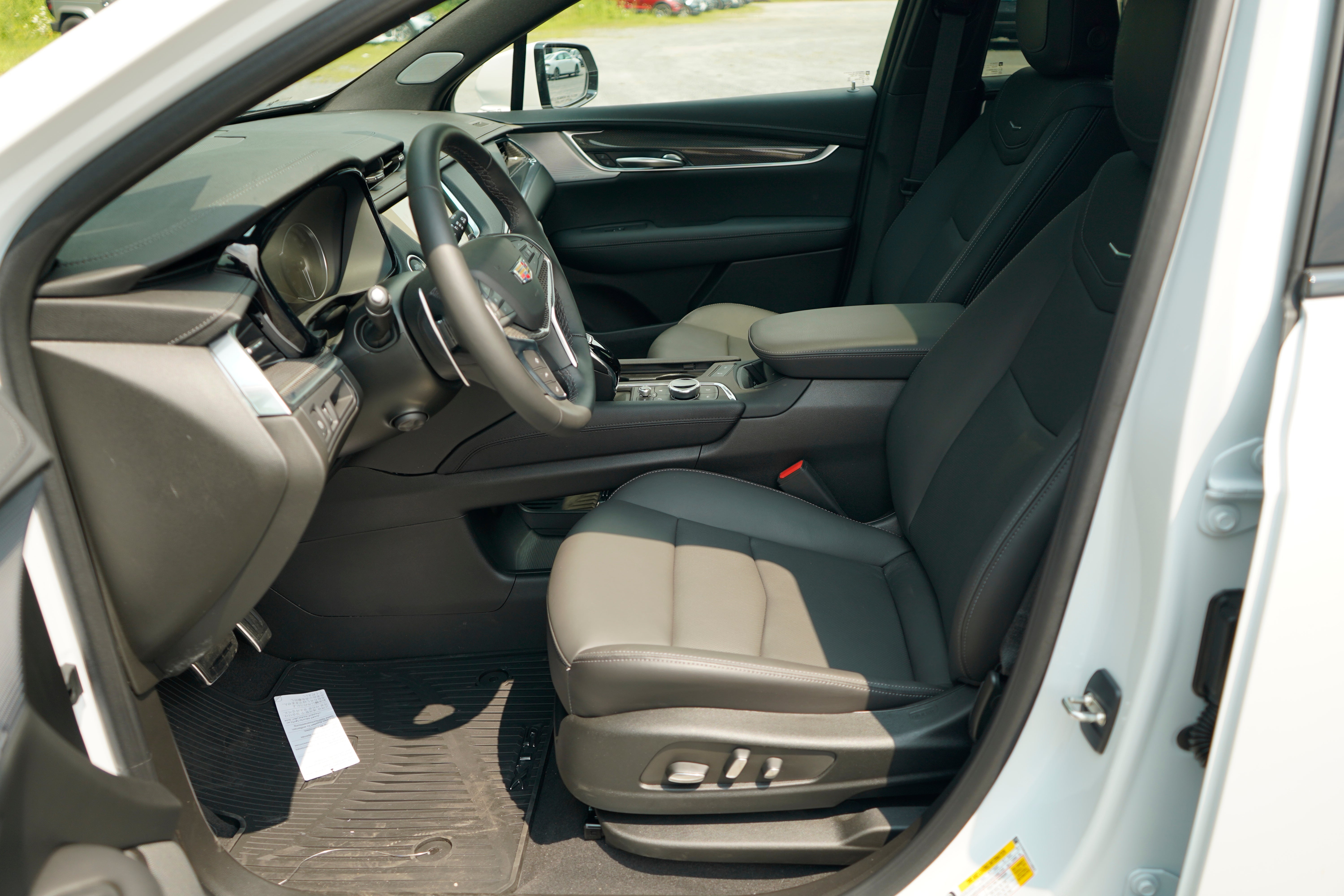 2024 Cadillac XT5 Sport