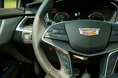 2024 Cadillac XT5 Sport