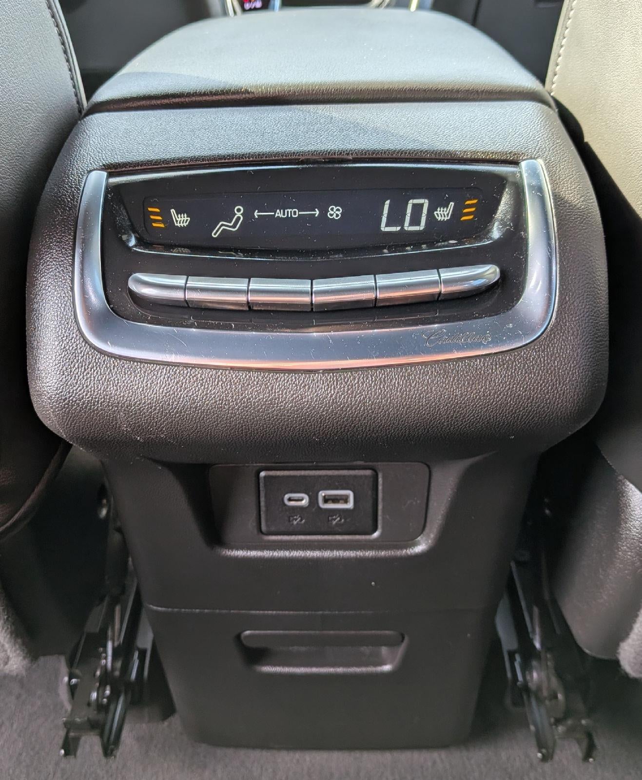 2023 Cadillac XT6 AWD Premium Luxury