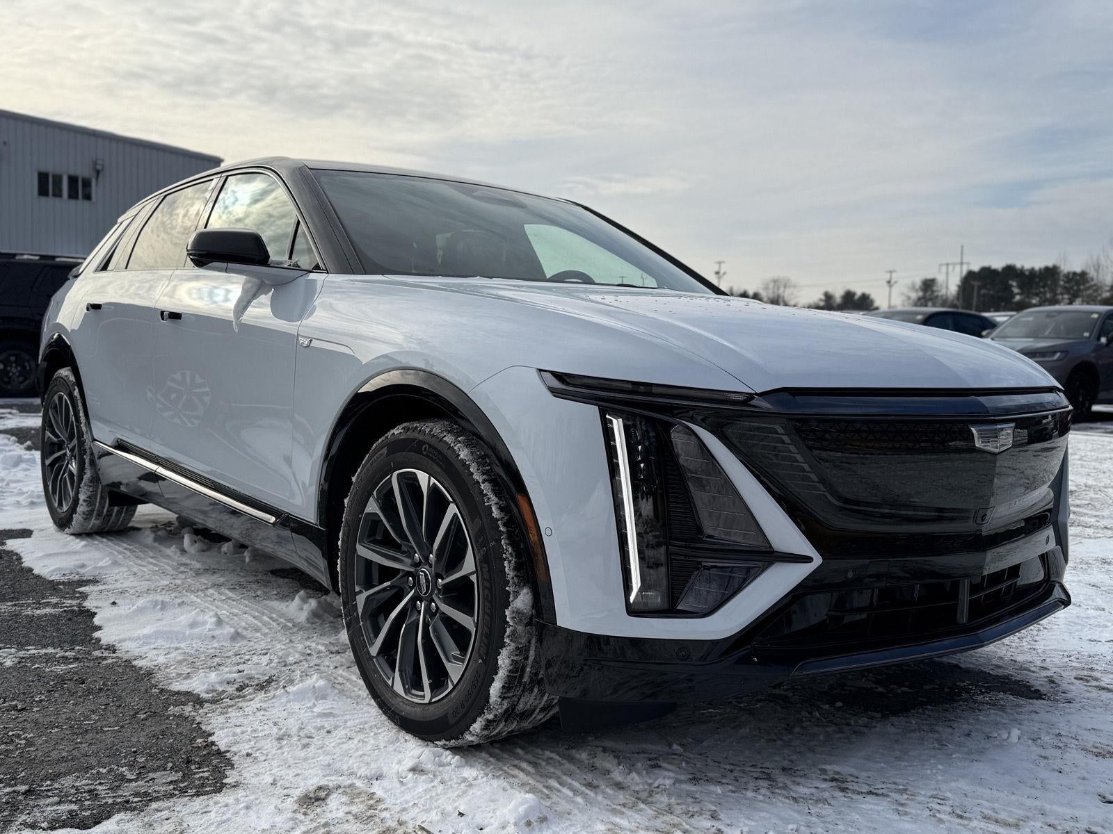2026 Cadillac LYRIQ Premium Sport