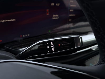 2026 Cadillac ESCALADE IQL Luxury