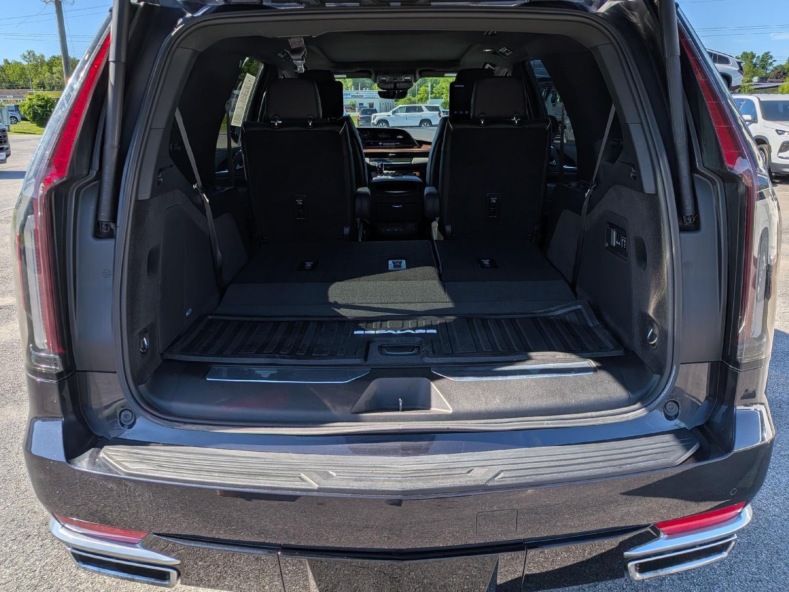 2023 Cadillac Escalade Premium Luxury