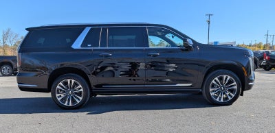 2025 Cadillac Escalade ESV Premium Luxury