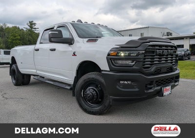 2026 RAM 3500 Tradesman Crew Cab 4x4 8' Box