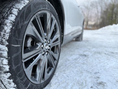 2025 Cadillac OPTIQ Sport 2