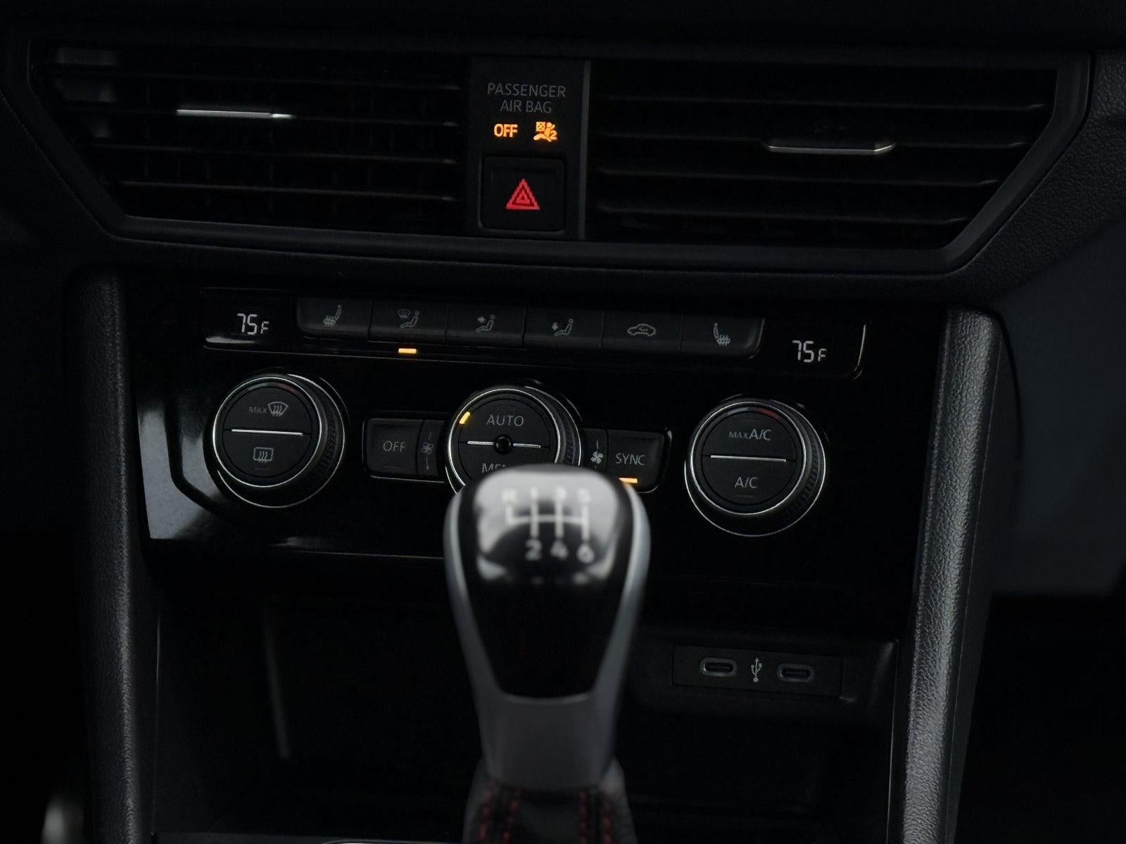 2024 Volkswagen Jetta GLI 40th Anniversary Edition