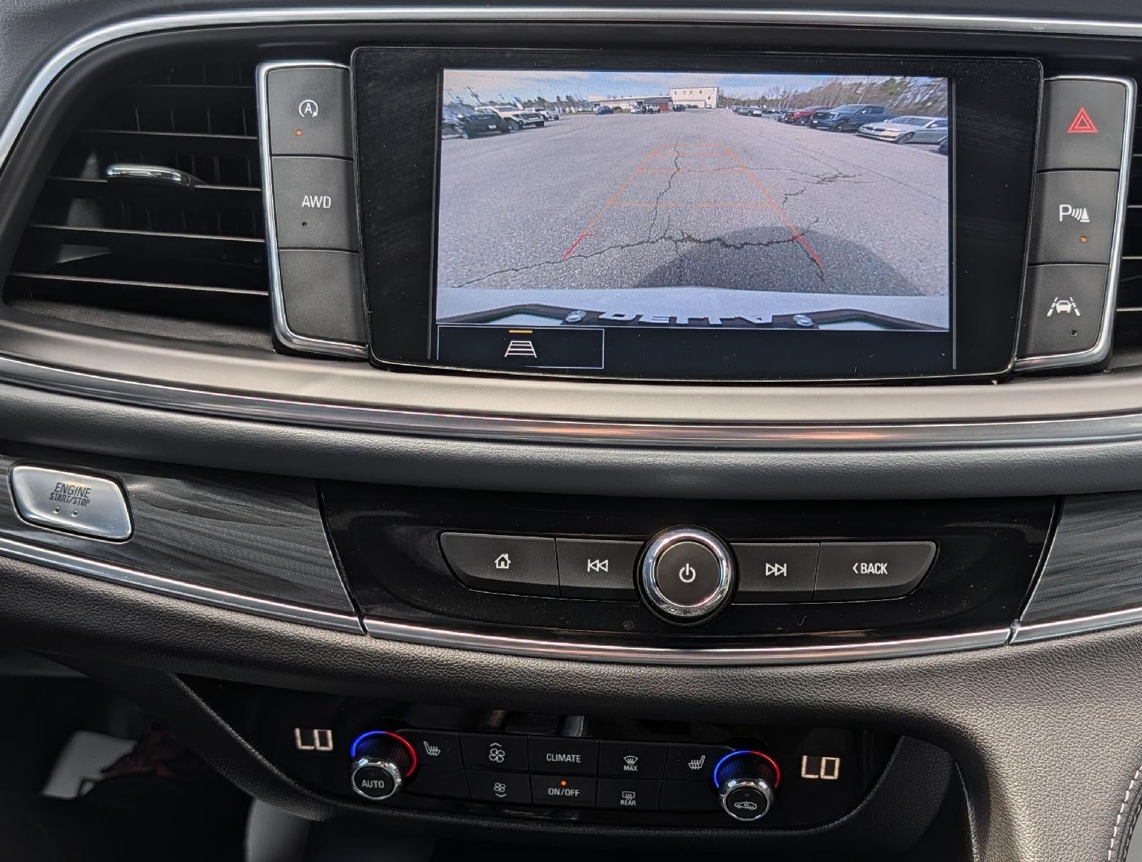 2023 Buick Enclave Essence