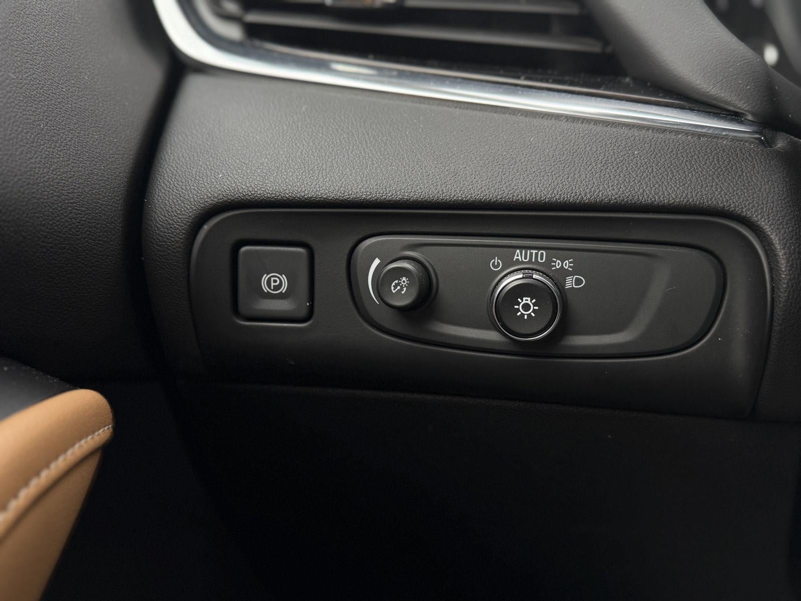 2018 Buick Enclave Essence