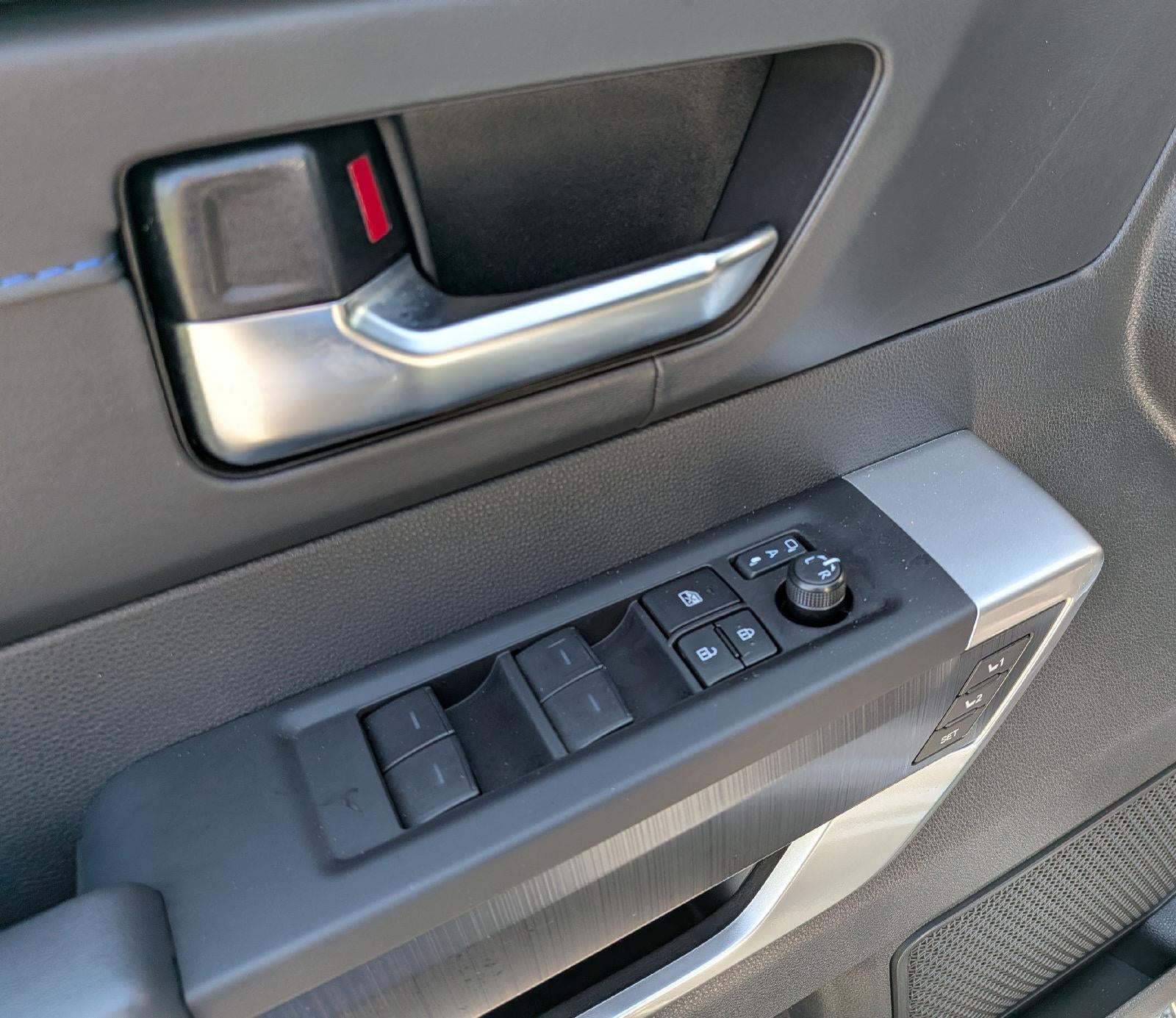 2025 Toyota Tundra Platinum