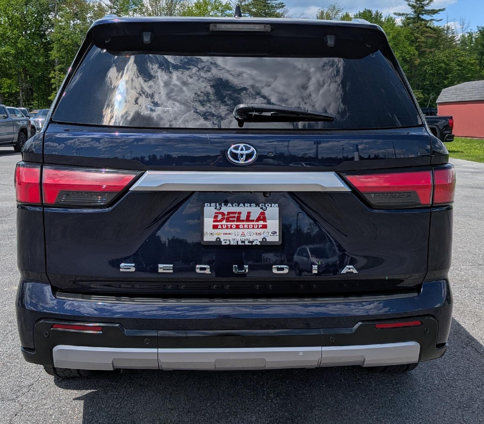 2023 Toyota Sequoia SR5