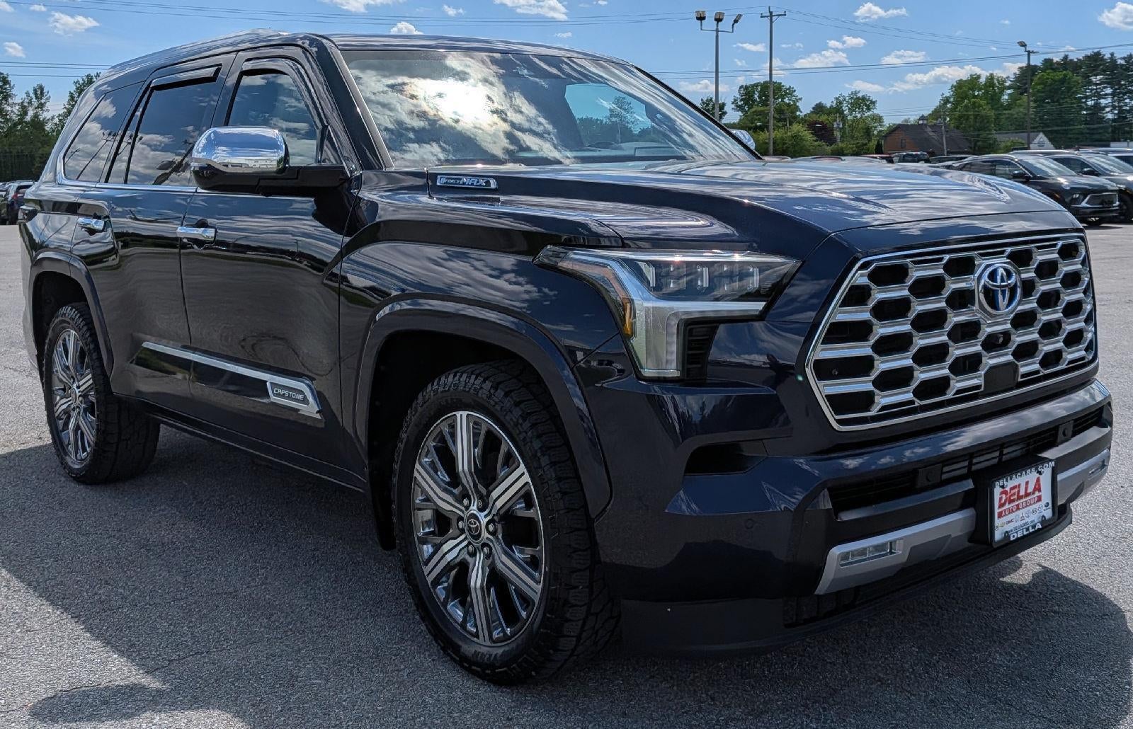 2023 Toyota Sequoia SR5