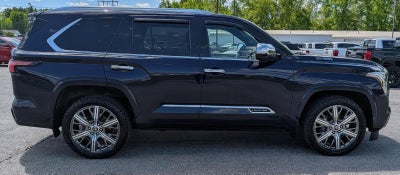 2023 Toyota Sequoia SR5