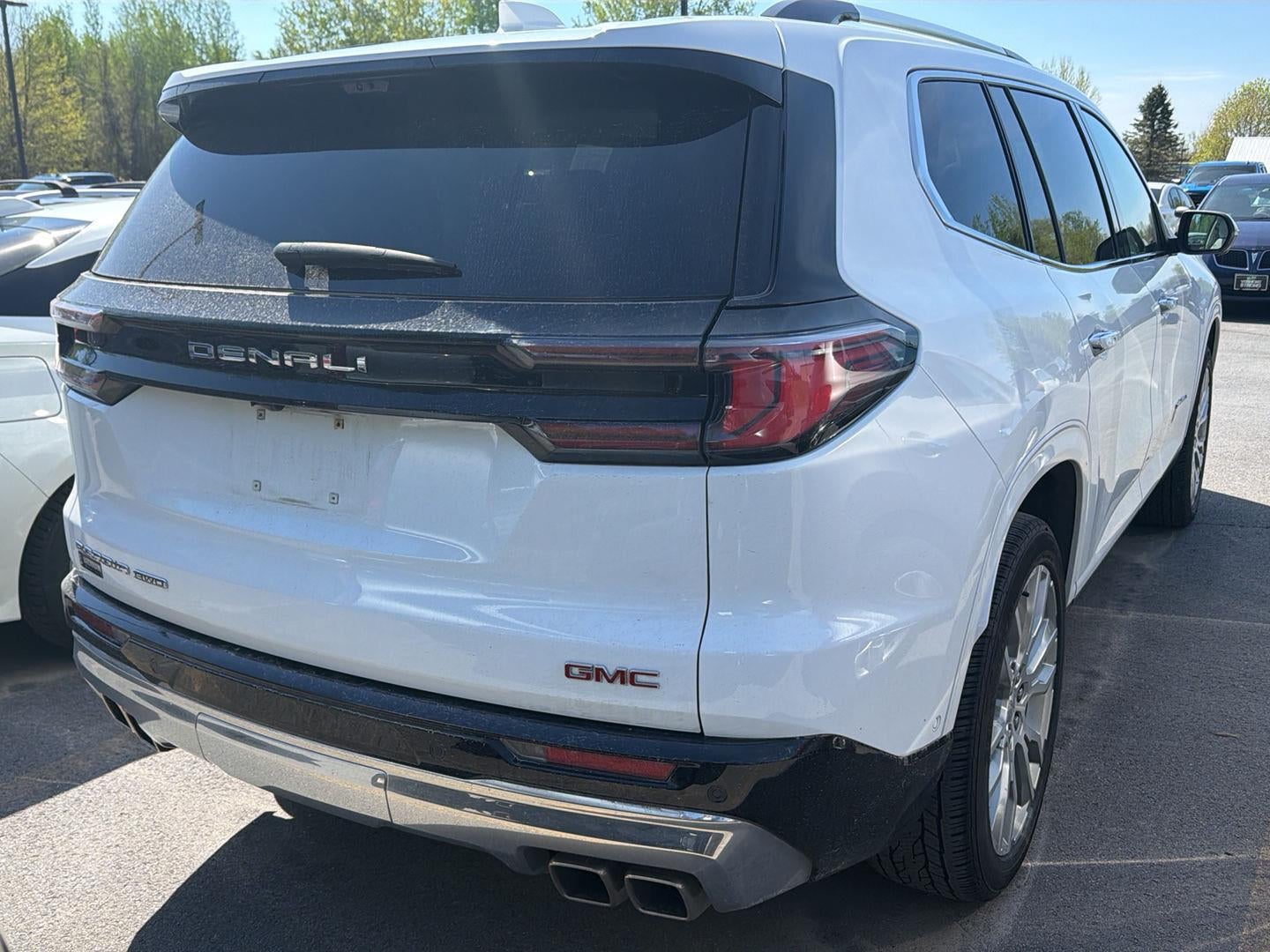2024 GMC Acadia AWD Denali