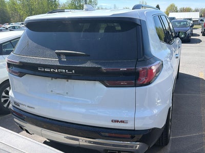 2024 GMC Acadia AWD Denali