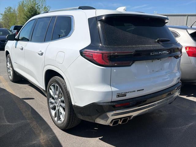 2024 GMC Acadia AWD Denali