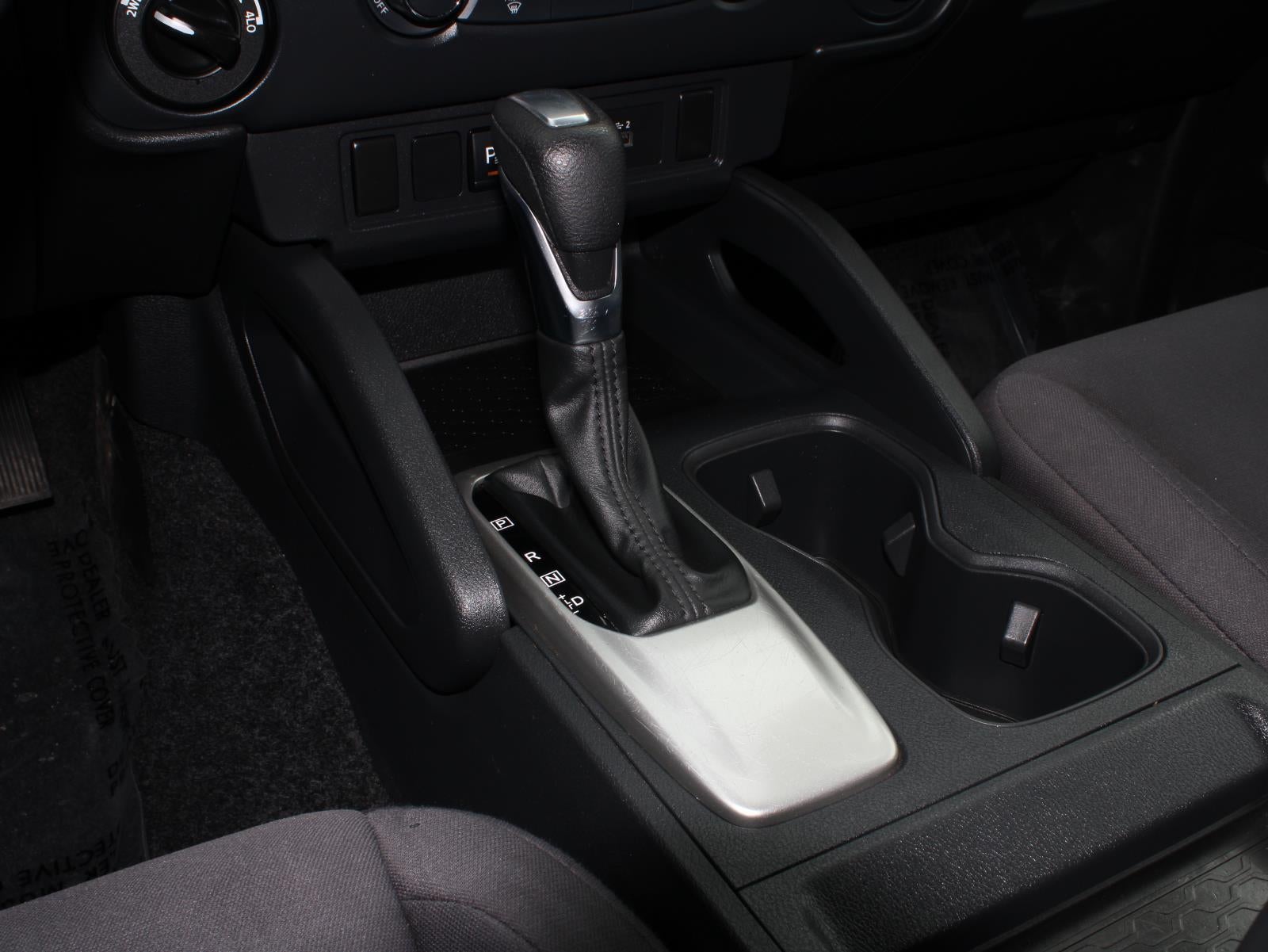 2023 Nissan Frontier S