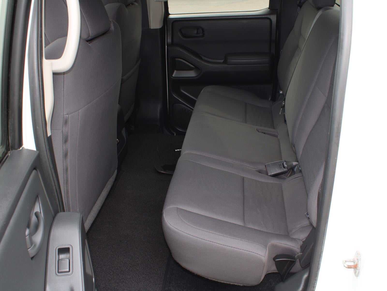 2023 Nissan Frontier S