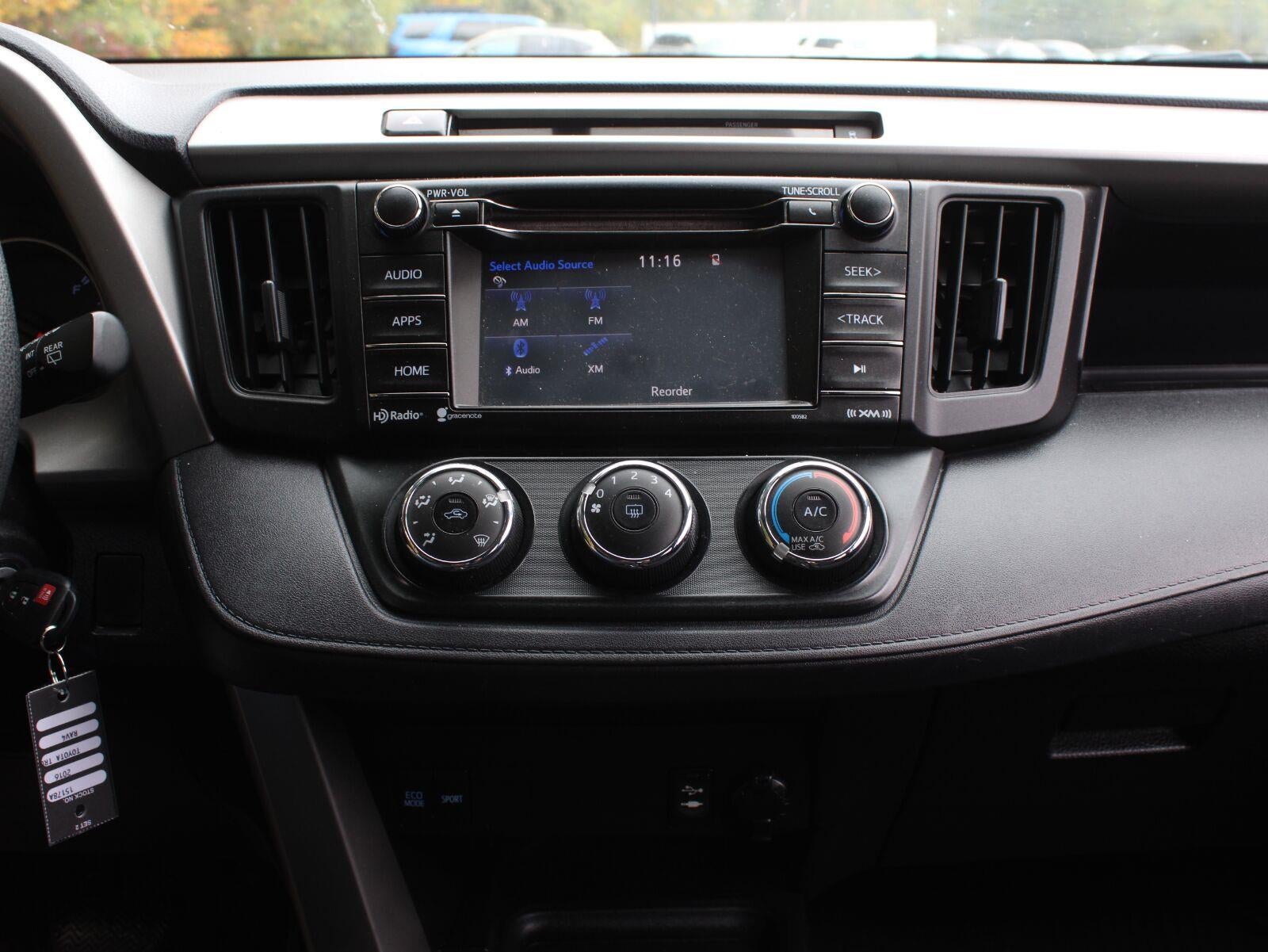2016 Toyota RAV4 LE
