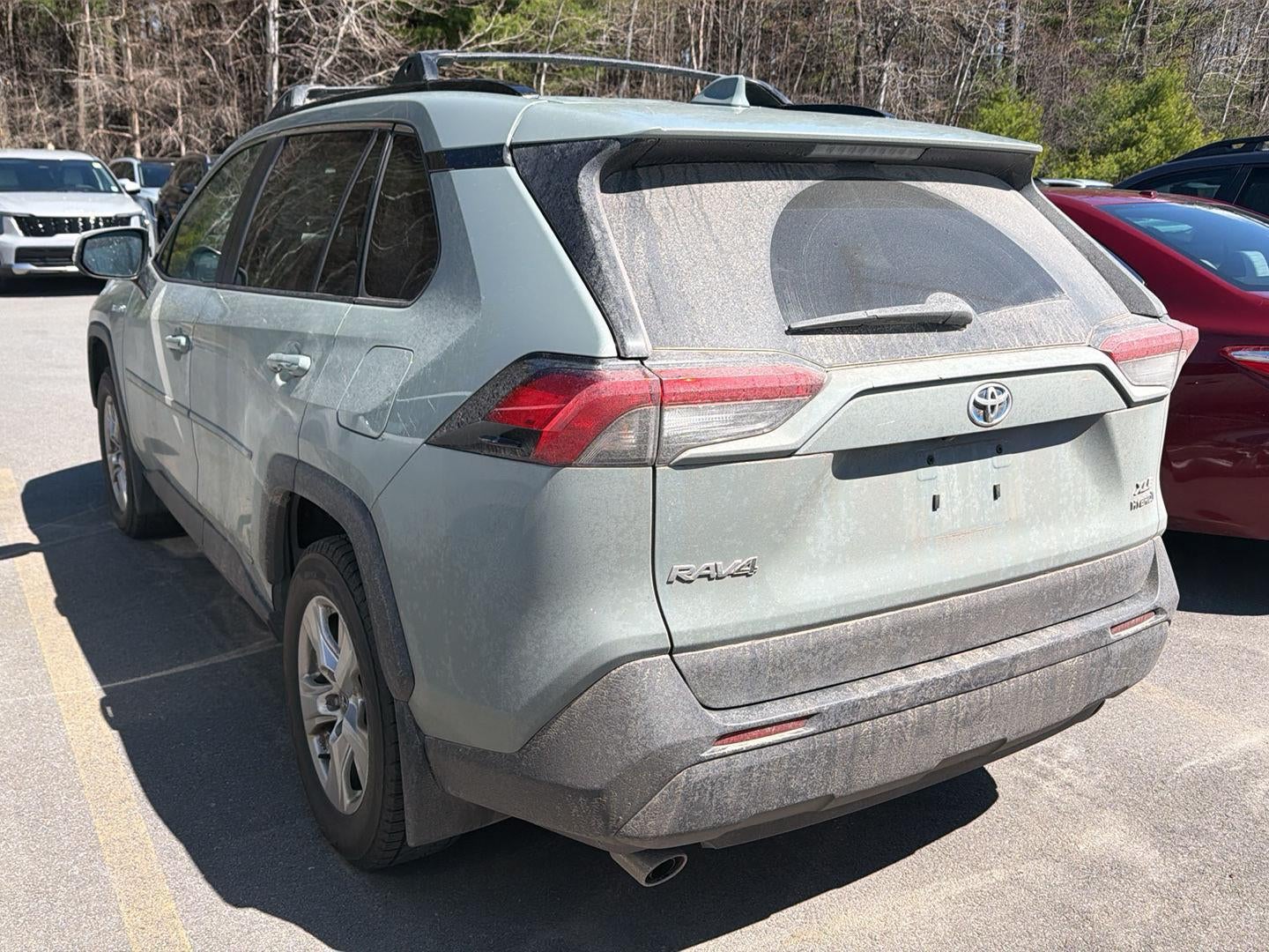 2020 Toyota RAV4 Hybrid XLE