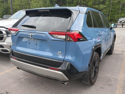 2024 Toyota RAV4 Hybrid SE