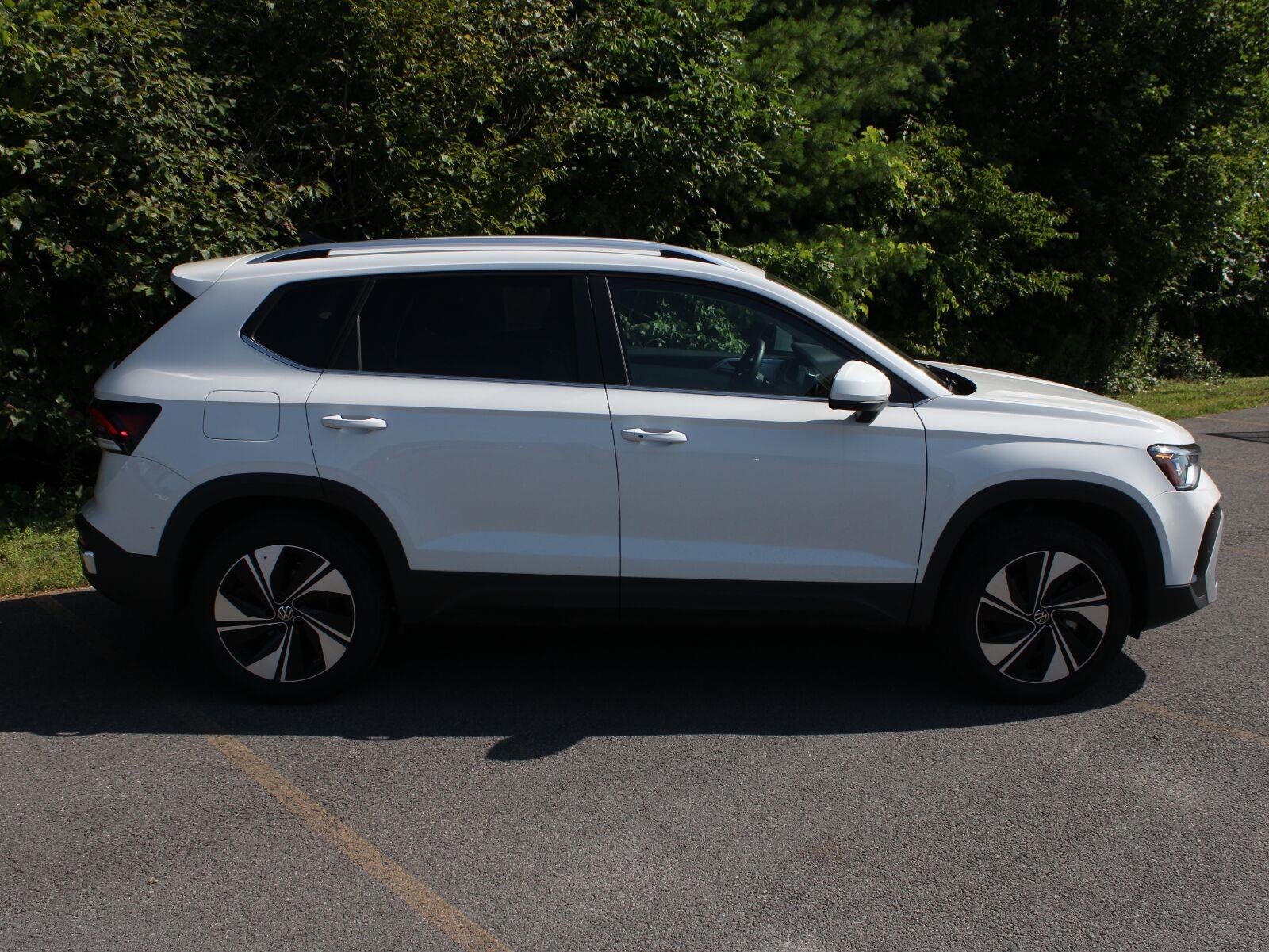 2026 Volkswagen Taos SE