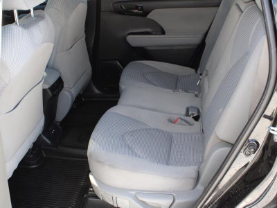 2020 Toyota Highlander LE