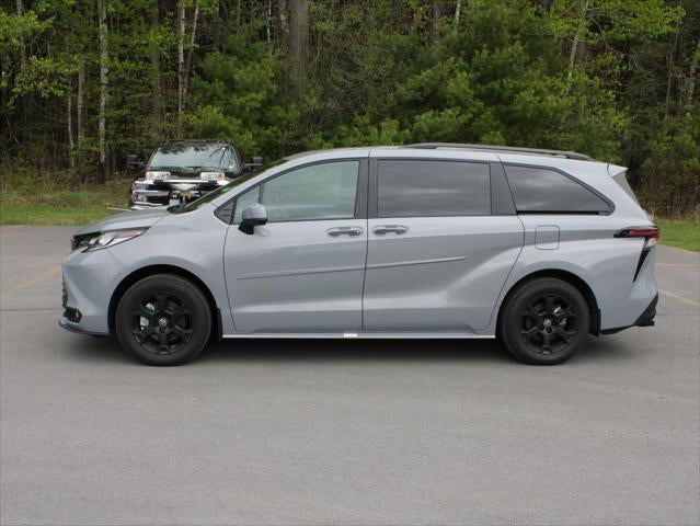 2026 Toyota Sienna Woodland Edition
