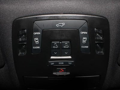 2025 Toyota Sienna Woodland Edition